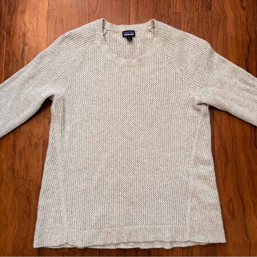 Patagonia Women’s Recycled Cashmere Crewneck